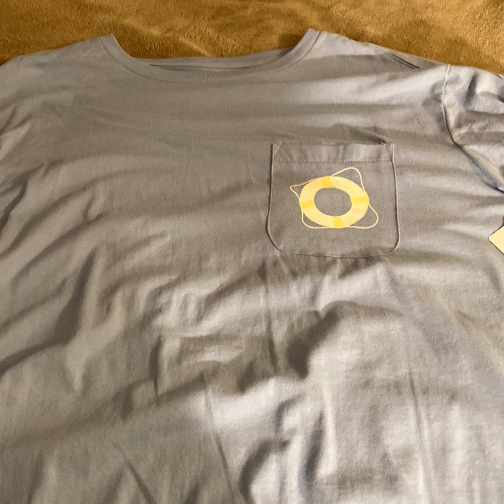 Men’s Nwt tshirt